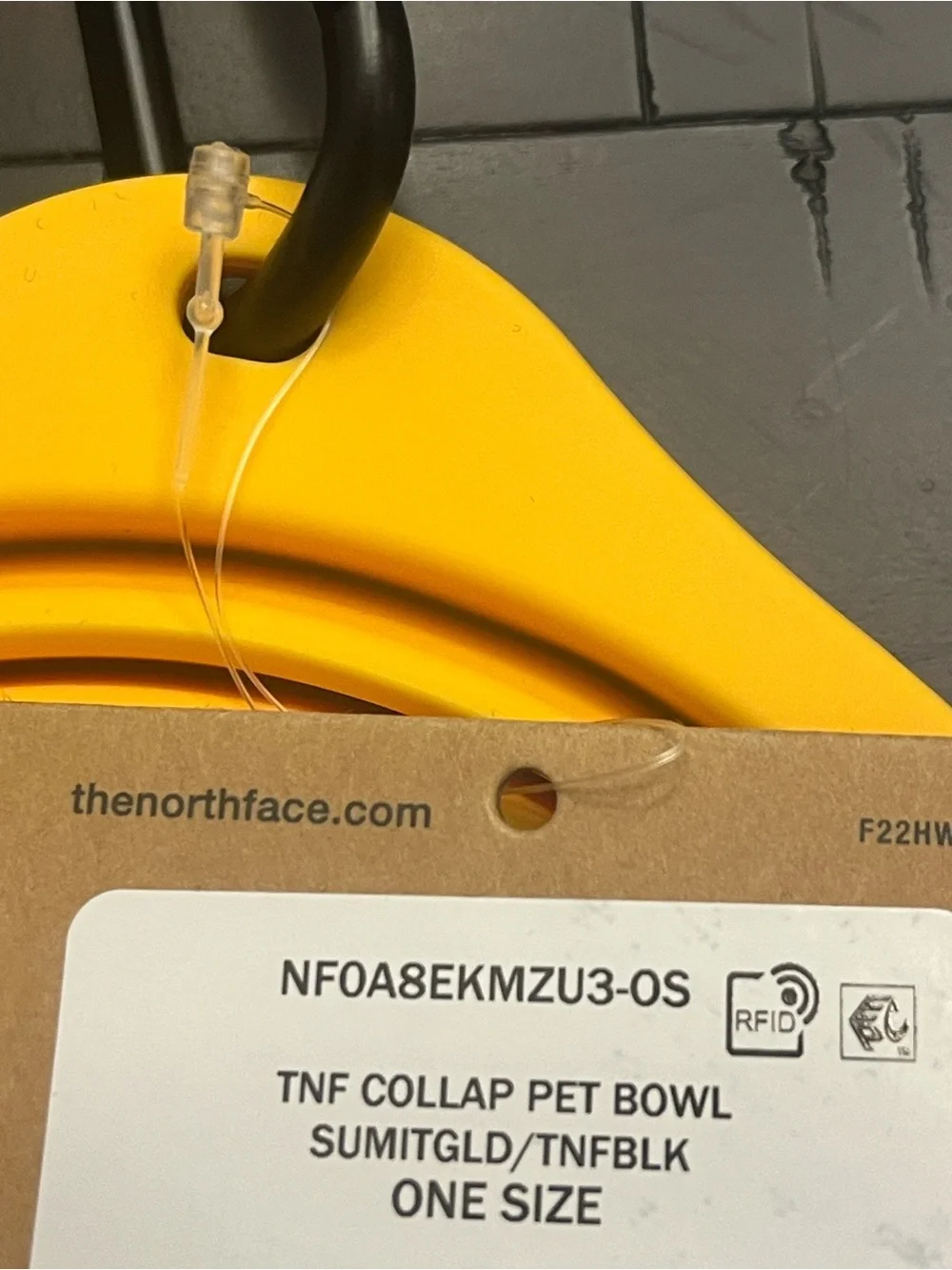 The North Face Dog Pet Leash 60” + Collapsible Travel Bowl Summit Gold new